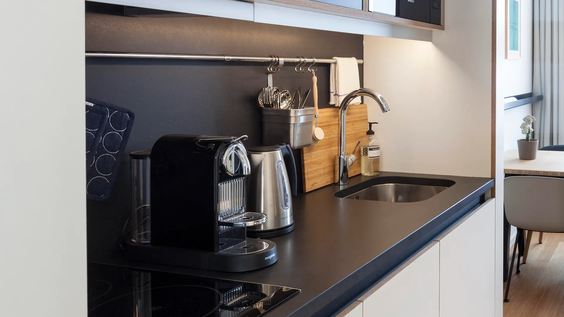 Zoku Amsterdam Apart otel